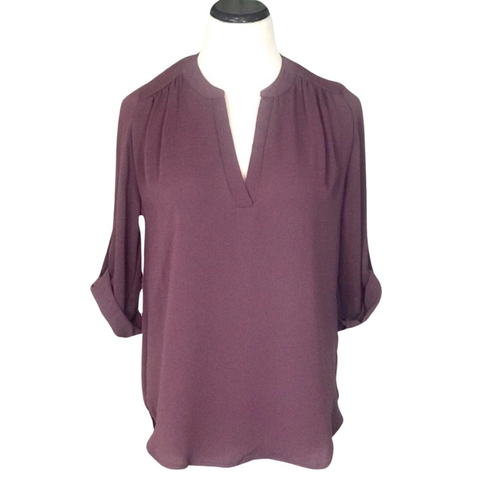 BOUTIQUE ITEM- 💥LAST ONE💥DUSTY PURPLE SPLIT NECK BLOUSE